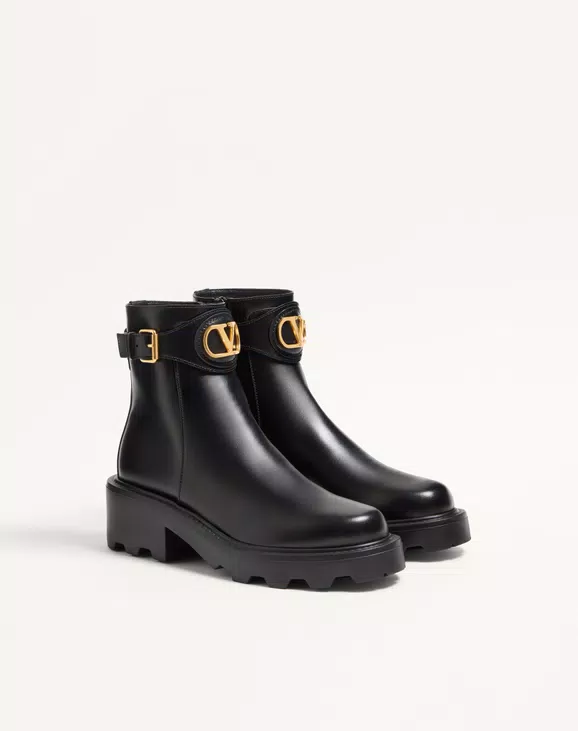 Valentino Vlogo Signature Calfskin Ankle Boot 55Mm - Image 6